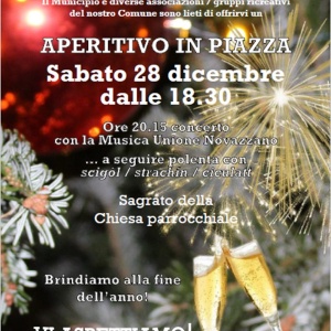 Brindiamo alla fine dell'anno! Aperitivo in piazza offerto